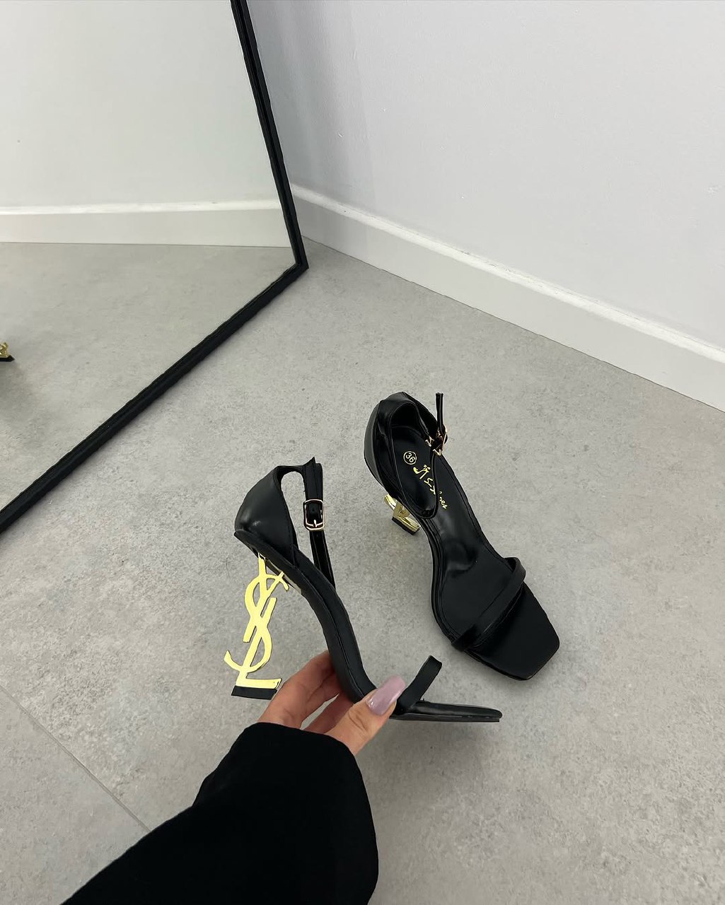 ysl opyum heels premium black gold with og box ysl opyum heels premium black gold with og box