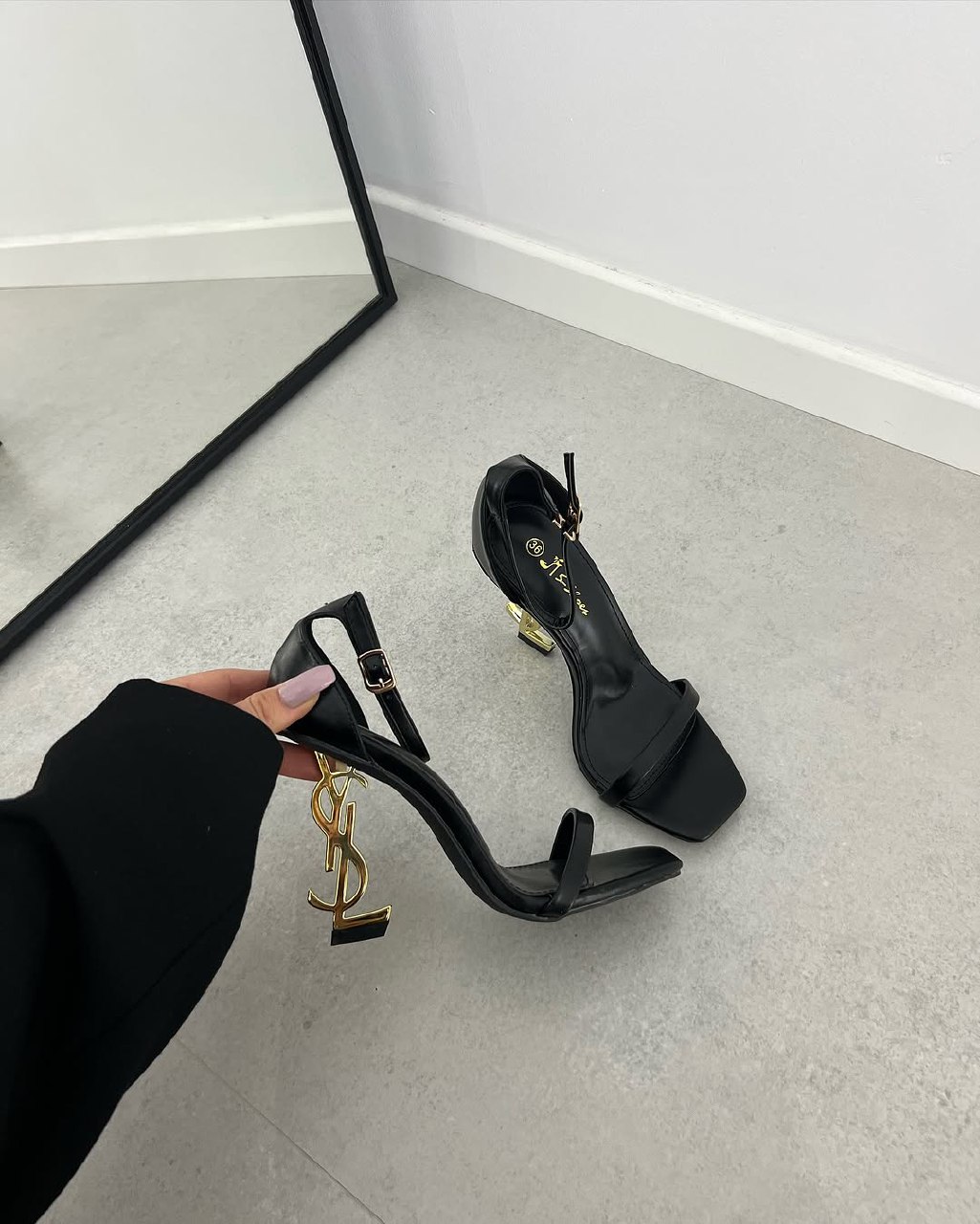 ysl opyum heels premium black gold with og box ysl opyum heels premium black gold with og box