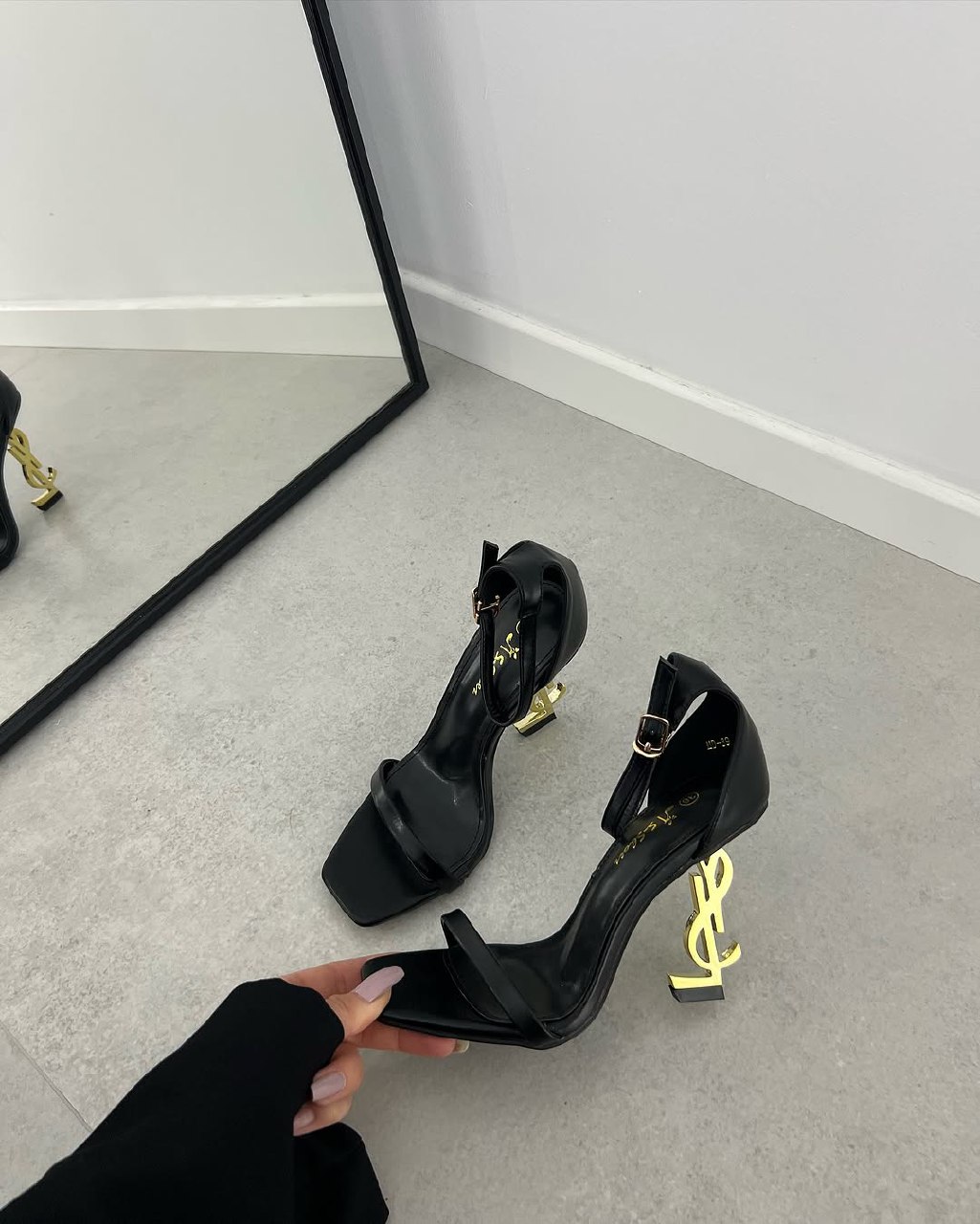 ysl opyum heels premium black gold with og box ysl opyum heels premium black gold with og box