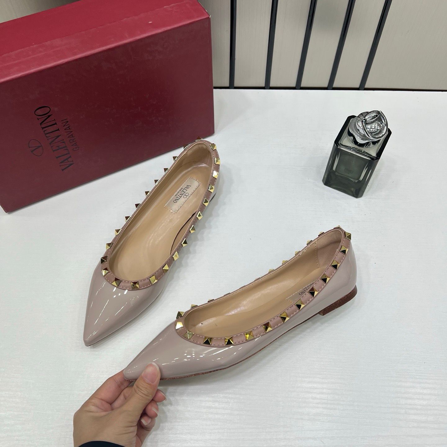 valentino rockstud ballet flat with og box carry bag apricot vh588 2 valentino rockstud ballet flat with og box carry bag apricot vh588 2
