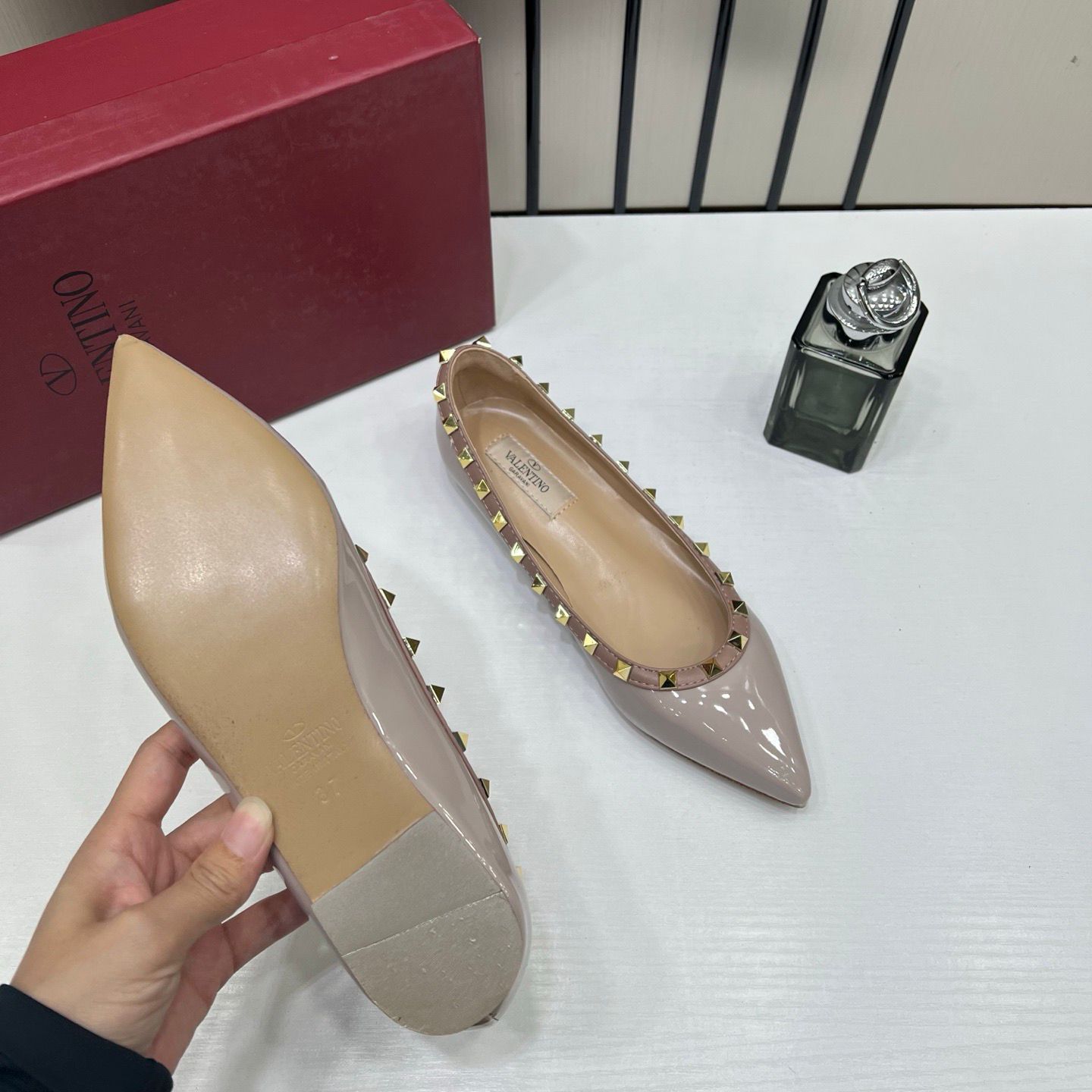 valentino rockstud ballet flat with og box carry bag apricot vh588 2 valentino rockstud ballet flat with og box carry bag apricot vh588 2