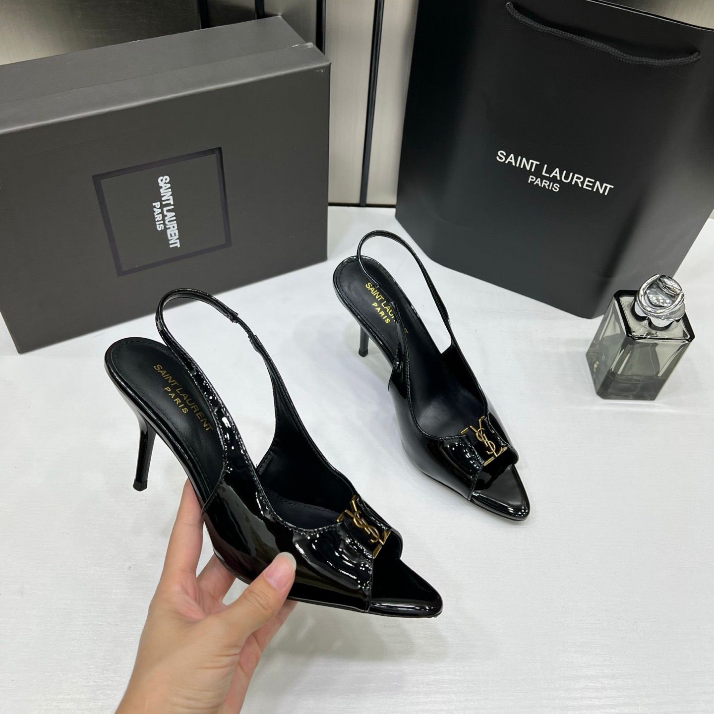ysl saint laurent black patent leather slingback heels with og box & carry bag black a19 ysl saint laurent black patent leather slingback heels with og box & carry bag black a19