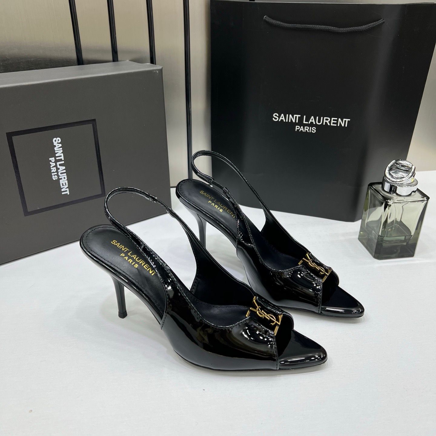 ysl saint laurent black patent leather slingback heels with og box & carry bag black a19 ysl saint laurent black patent leather slingback heels with og box & carry bag black a19