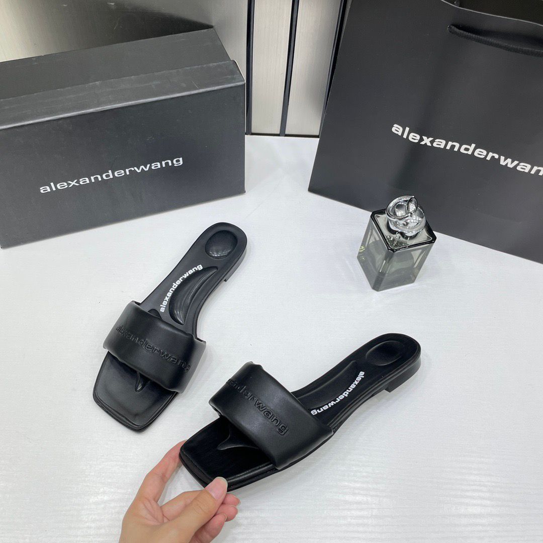 alexander wang flats with og box carry bag black 2025 6 black leather alexander wang flats with og box carry bag black 2025 6 black leather