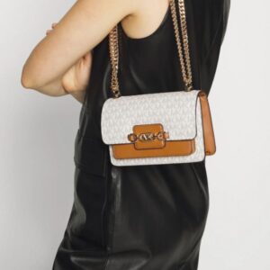 michael kors mk heather shoulder bag with og box & dust bag (100836 beige brown)