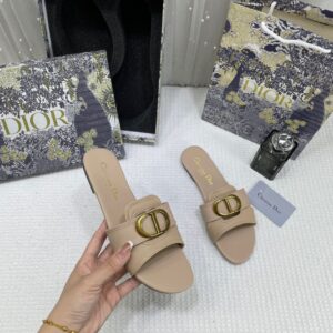 christian dior 30 montaigne slide flats leather gold finish metal cd signature with og box carry bag 2019 2