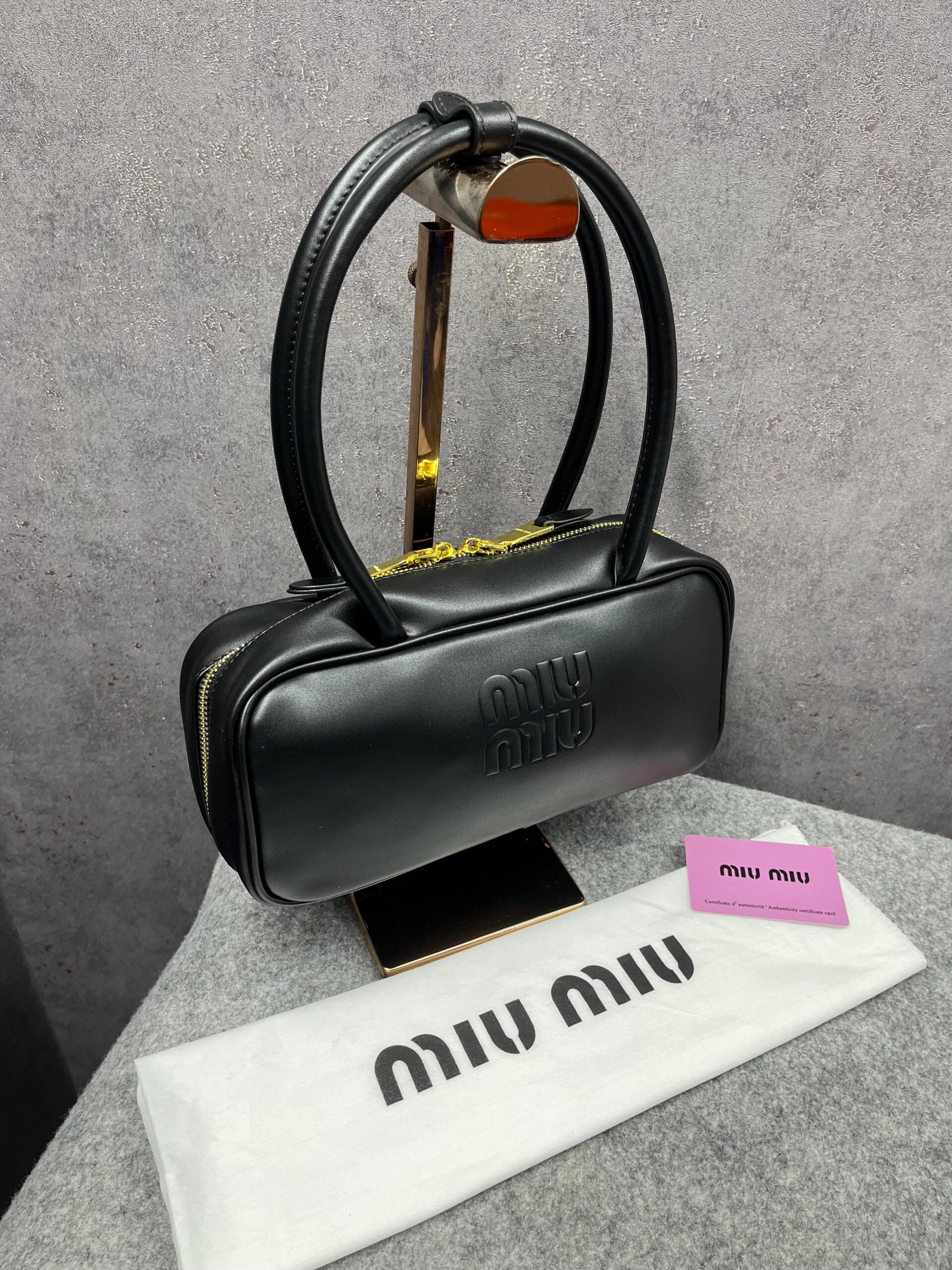 miu miu beau leather black top handle bag with dust bag black 502 1 sale miu miu beau leather black top handle bag with dust bag black 502 1 sale