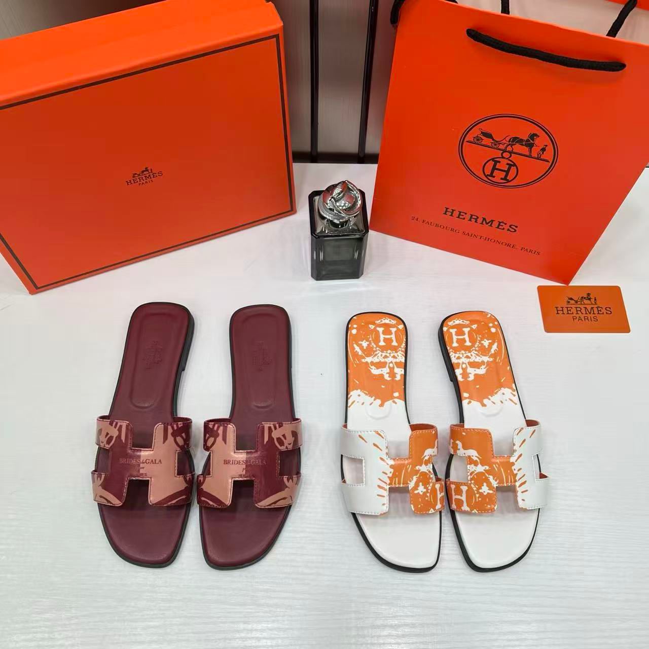 hermes paris oran flats for her with og box & carry bag h38 44 white orange slide hermes paris oran flats for her with og box & carry bag h38 44 white orange slide