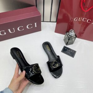 gucci round interlocking g in black leather shiny classic slides with og box & carry bag 1892