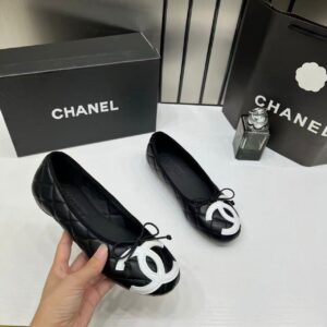 chane.l quilted cambon leather ballet flats in black & white with white toe bow with og box & carry bag