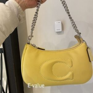 coach gb teri shoulder bag with signature quilting with og box & dust bag (ca548 beige)