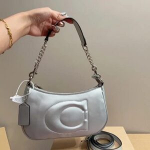 coach gb teri shoulder bag with signature quilting with og box & dust bag (ca548 silver)