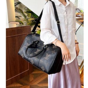 louis vuitton duffle bag with dust bag