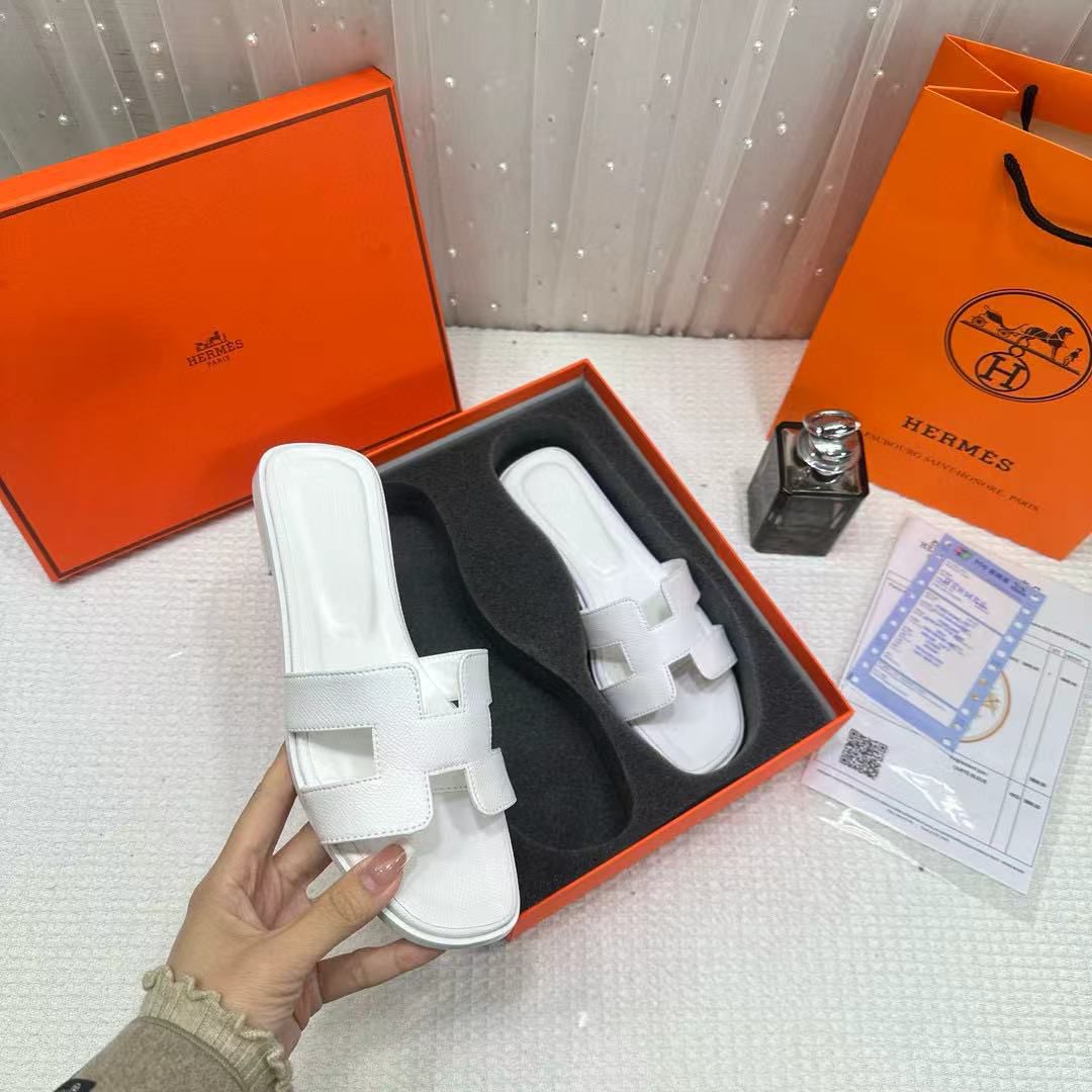 hermes paris oran flats for her with og box & carry bag all white slide h38 white hermes paris oran flats for her with og box & carry bag all white slide h38 white