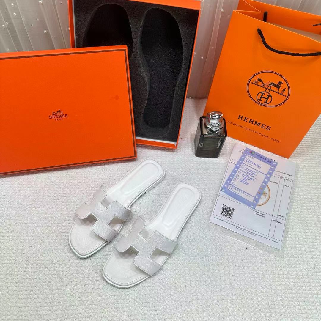 hermes paris oran flats for her with og box & carry bag all white slide h38 white hermes paris oran flats for her with og box & carry bag all white slide h38 white