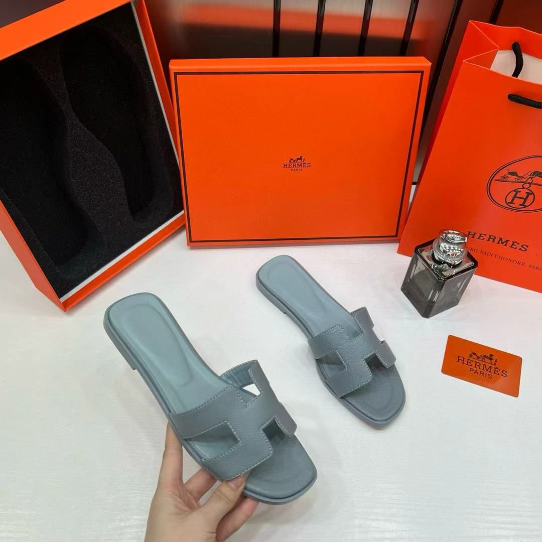 hermes paris oran flats for her with og box & carry bag blue slide h38 blue hermes paris oran flats for her with og box & carry bag blue slide h38 blue