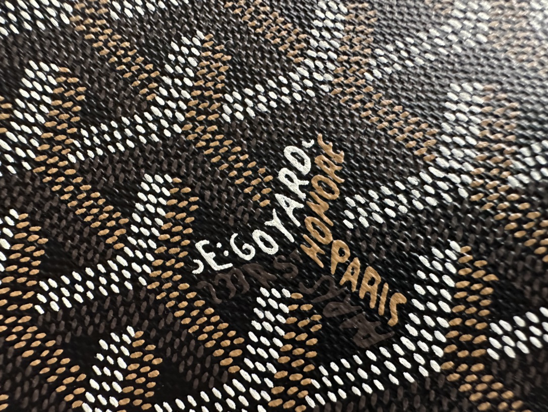 goyard jouvence pm toiletry bag brown with dust cover goyard jouvence pm toiletry bag brown with dust cover