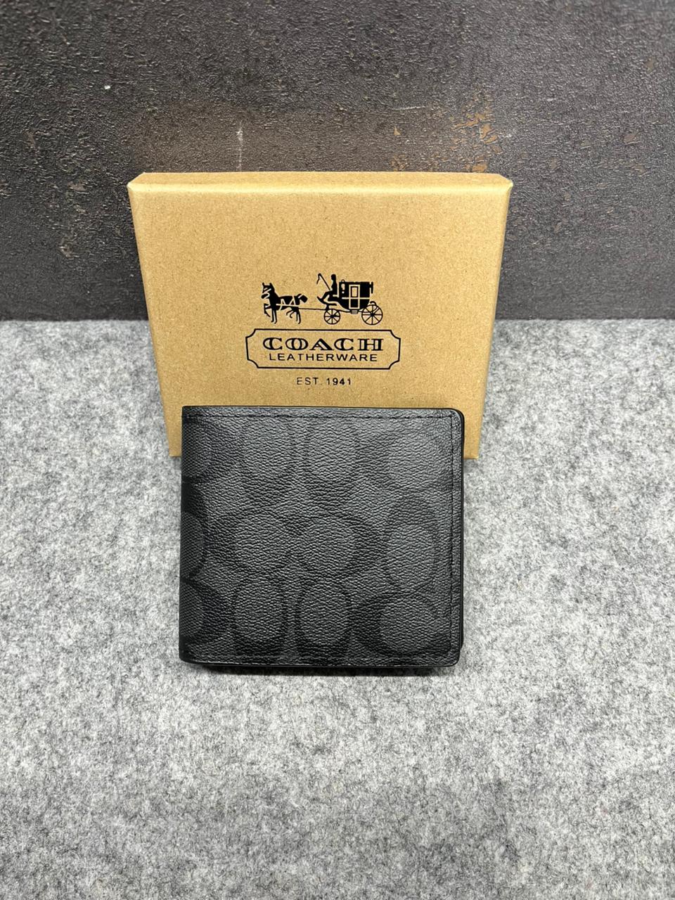 coach signature canvas billfold wallet with og box black 60223 coach signature canvas billfold wallet with og box black 60223