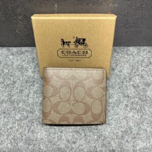 coach signature canvas billfold wallet with og box l coffee 60223