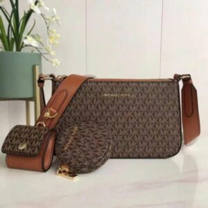 michael kors mk jet set crossbody with tech accessories coin pouch & ear pod with dust bag (coffee brown m7021)