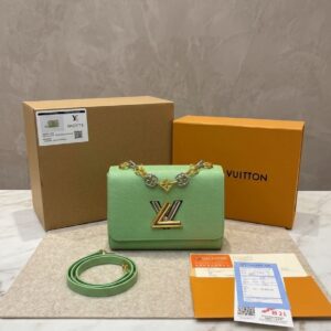 louis vuitton twist mm green epi leather iconic lv twist lock double box & dust cover m22773 green