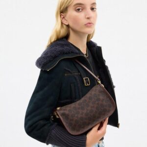 coach waverly 24i shoulder bag signature canvas coffee with og box dust cover & carry bag