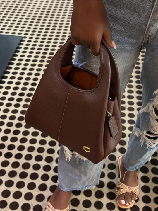 coach lana 23 wine with ogbox dust cover longbelt cm545 wine coach lana 23 wine with ogbox dust cover longbelt cm545 wine