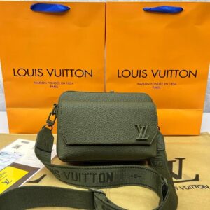 louis vuitton fastline messenger unisex with og box & dust bag olive green 22611