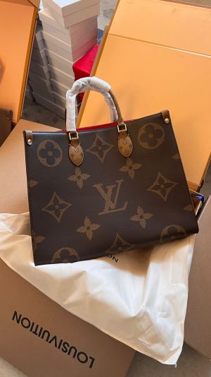 louiss vuitton onthego mm empreinte with&double og box and dust bag 6008 louiss vuitton onthego mm empreinte with&double og box and dust bag 6008