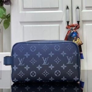 louis vuitton locker dopp kit blue gradient dual shade monogram shadow with og box & carry bag blue 11559
