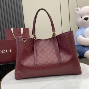 gucci gg emblem medium tote bag premium quality 6261