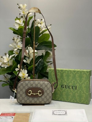 guccii horsebit camera bag with og box carrybag 1136(1908)i guccii horsebit camera bag with og box carrybag 1136(1908)i