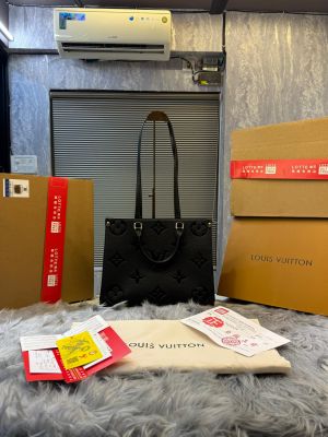 louiss vuitton onthego mm empreinte with&double og box and dust bag 6009 louiss vuitton onthego mm empreinte with&double og box and dust bag 6009