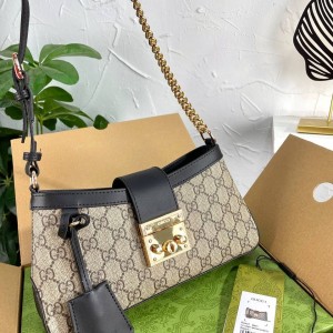 gucc i padlock premium quality with og box 5149