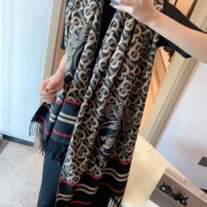 burberr.y monogram equestrian knight black beige red wool shawl scarf with og box