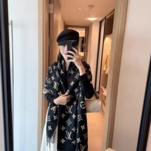 loui.s vuitton classic monogram logo black gold wool shawl scarf with og box with carry bag