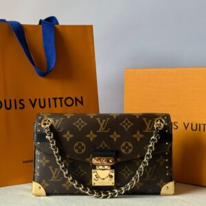 loui.s vuitton trunkie east west signature monogram leather shoulder bag with og box dust cover & carry bag m81668 monochrome coffee brown