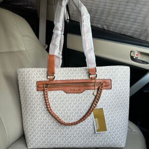 slater large tote shoulder bag signature 6366