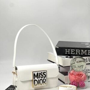 miss flap shoulder bag with og box carrybag 5141