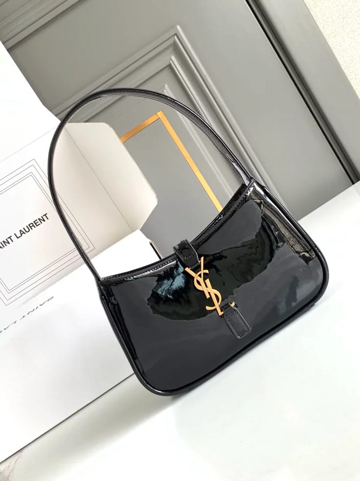 ysl saint laurent hobo glossy black gold leather shoulder bag with og box & dust bag 862 1 black gold ysl saint laurent hobo glossy black gold leather shoulder bag with og box & dust bag 862 1 black gold