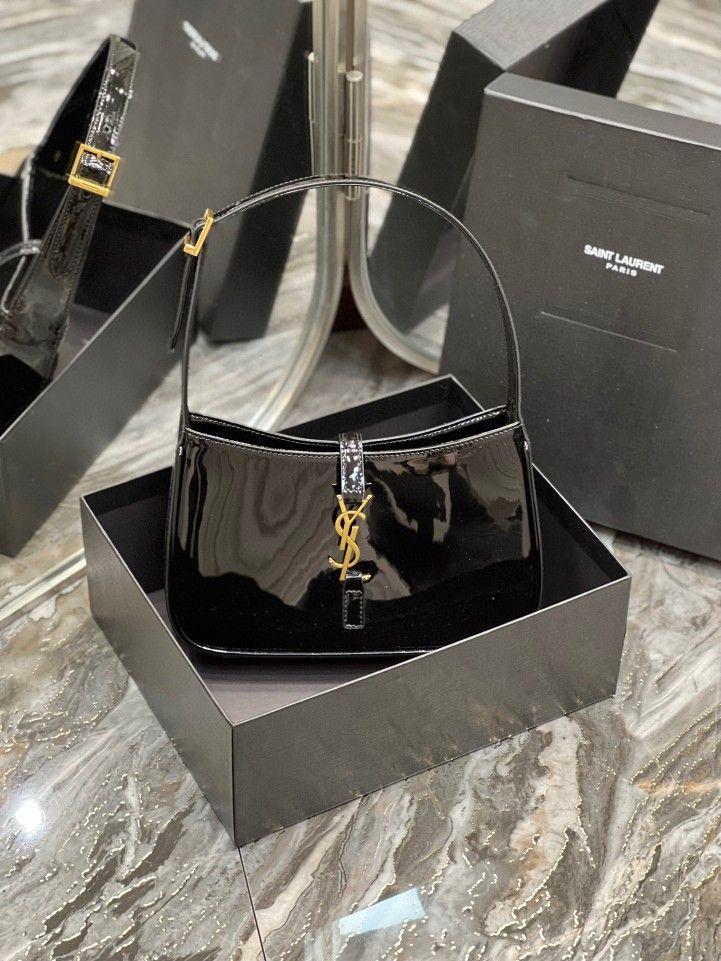 ysl saint laurent hobo glossy black gold leather shoulder bag with og box & dust bag 862 1 black gold ysl saint laurent hobo glossy black gold leather shoulder bag with og box & dust bag 862 1 black gold