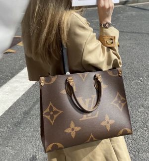 lv on the go monogram leather tote bag with dust bag large 969 lv on the go monogram leather tote bag with dust bag large 969