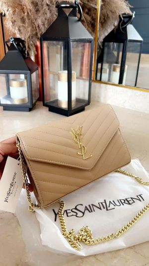 ysl saint laurent grain de poudre matelasse chevron medium monogram with brand box 5907 ysl saint laurent grain de poudre matelasse chevron medium monogram with brand box 5907