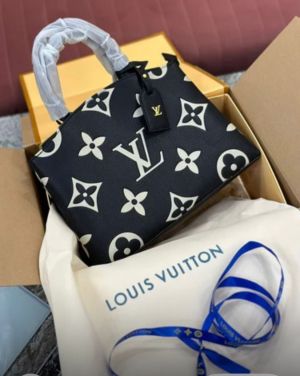 louiss vuitton petite palais dubble box packing 1868 louiss vuitton petite palais dubble box packing 1868