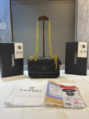 chane l woven metal lambskin quilted small flap black gold with box 5523 chane l woven metal lambskin quilted small flap black gold with box 5523