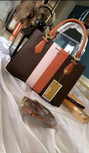 michael kor s marilyn saffiana hanbag 476 michael kor s marilyn saffiana hanbag 476