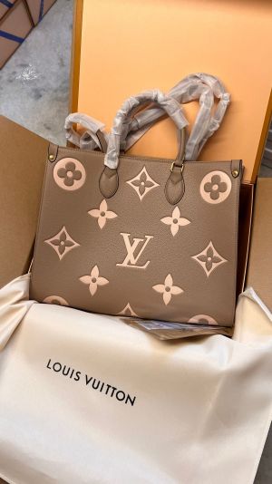 louiss vuitton onthego mm empreinte with&double og box and dust bag 6010 louiss vuitton onthego mm empreinte with&double og box and dust bag 6010