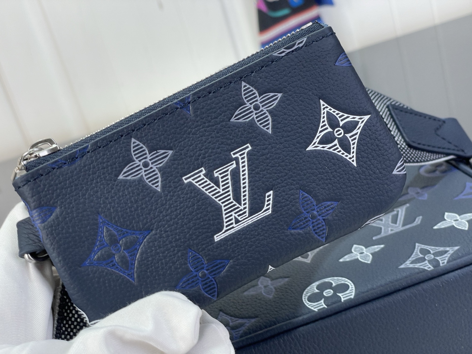 louiss vuitton lv m28854 virgil abloh trio messenger multi crossbody bag with og box & dust bag blue louiss vuitton lv m28854 virgil abloh trio messenger multi crossbody bag with og box & dust bag blue