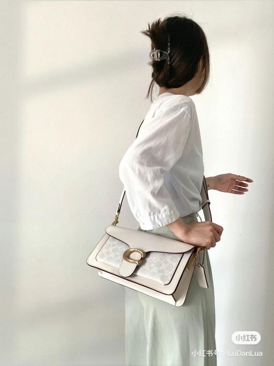 coachh tabby 26 shoulderbag with originalbox dustcover 8202 white wt apricot coachh tabby 26 shoulderbag with originalbox dustcover 8202 white wt apricot