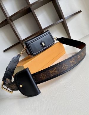 louiss vuitton pochette 2026 honkong invoice with box 6146 louiss vuitton pochette 2026 honkong invoice with box 6146
